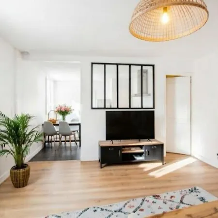 Havre De Paix Lumineux Et Cosy Au Calme Proche Du Centre Avec Tv Et Wifi